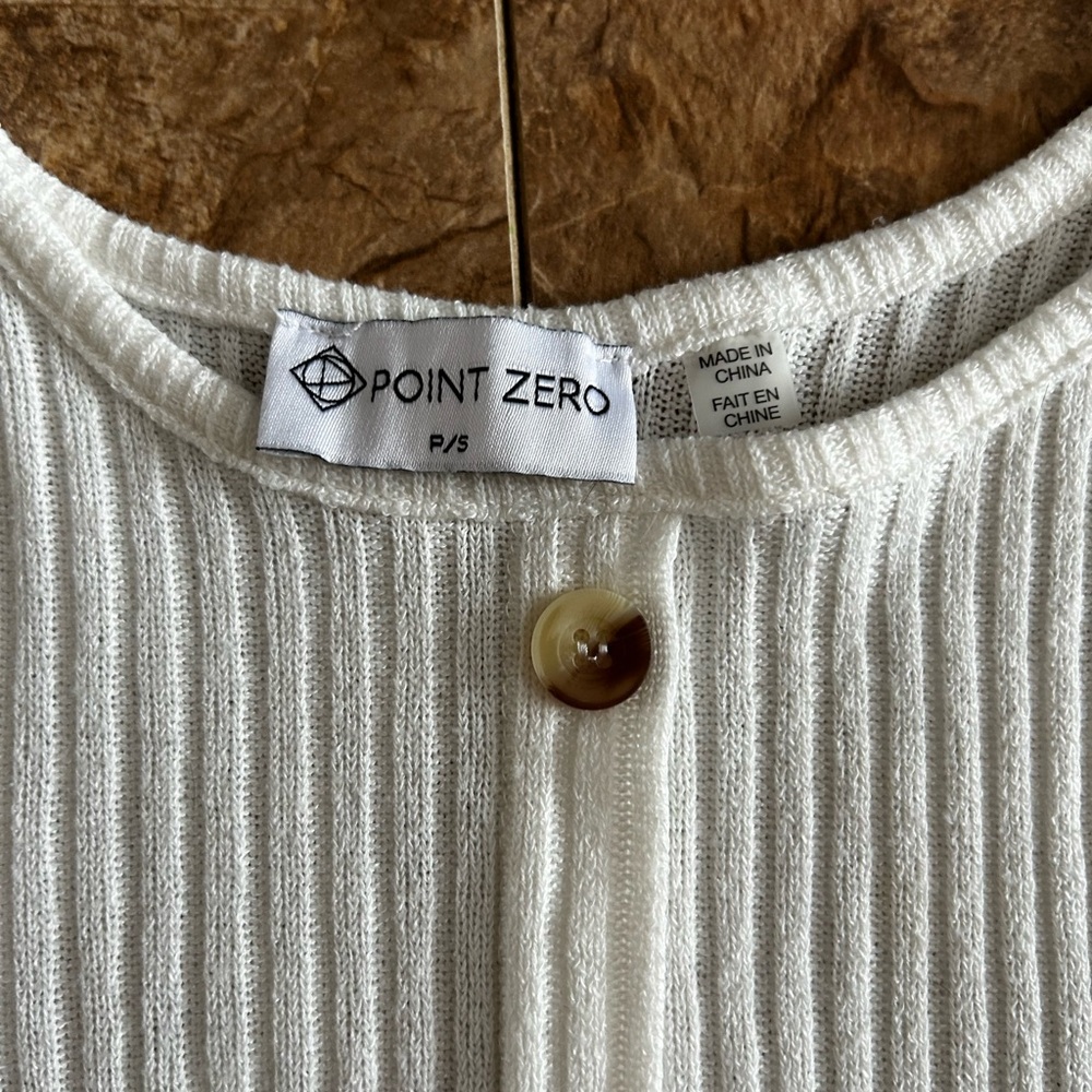 Point Zero Ribbed Tank Top - Picture 3 of 4